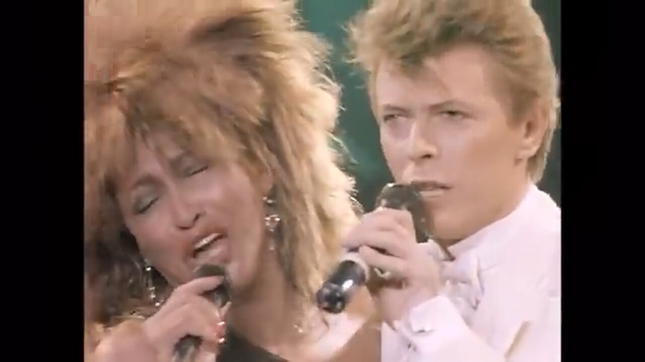 Tina Turner ft. David Bowie - Tonight (Live)