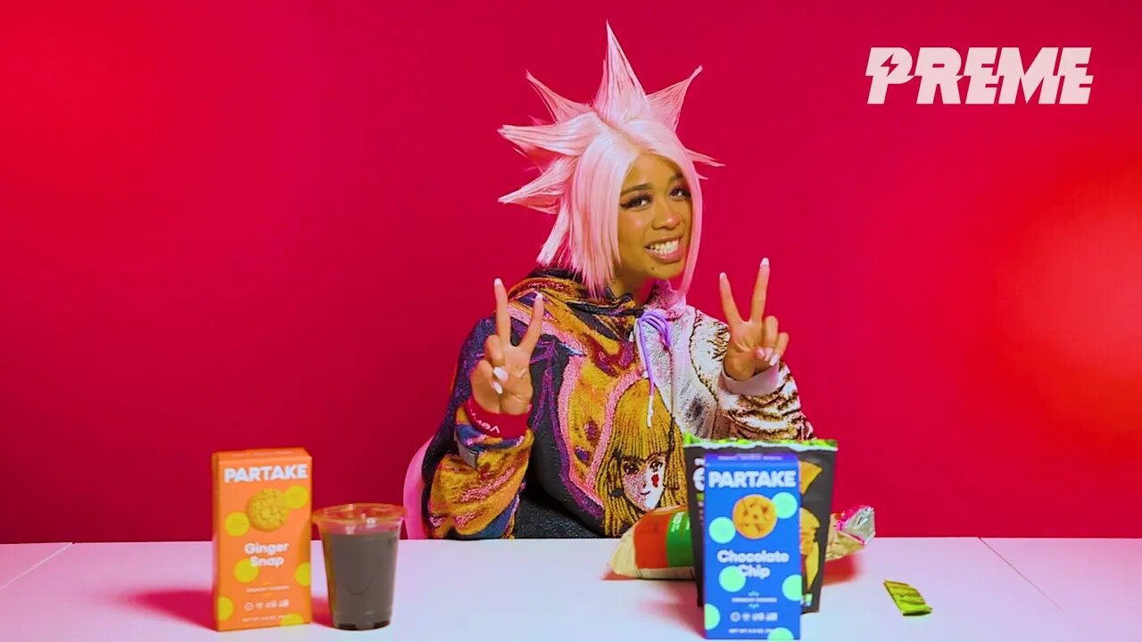 TIA CORINE eats SNACKS!