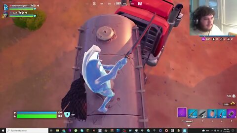 Trolling Nathan in Fortnite! Wednesday with the Boys!