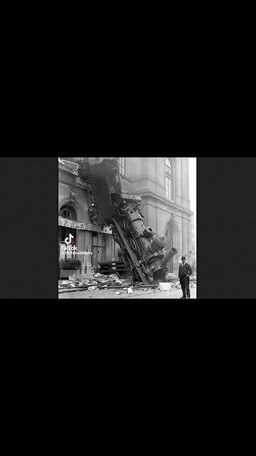 1895 Train Crash Leads Lady to Explore The Tunnels Beneath Paris - HaloRock