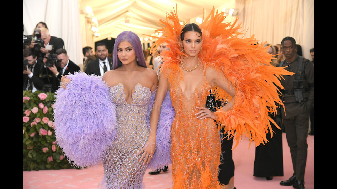 Kendall Jenner wants to keep her dating options "open"