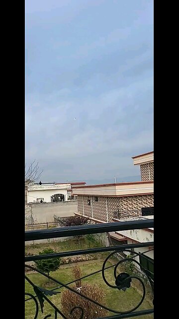 Kite Flying in the Middle of Nowhere in Pakistan, Just Chilling out