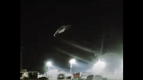 Awe Inspiring UAP Filmed Over Kansas City Missouri