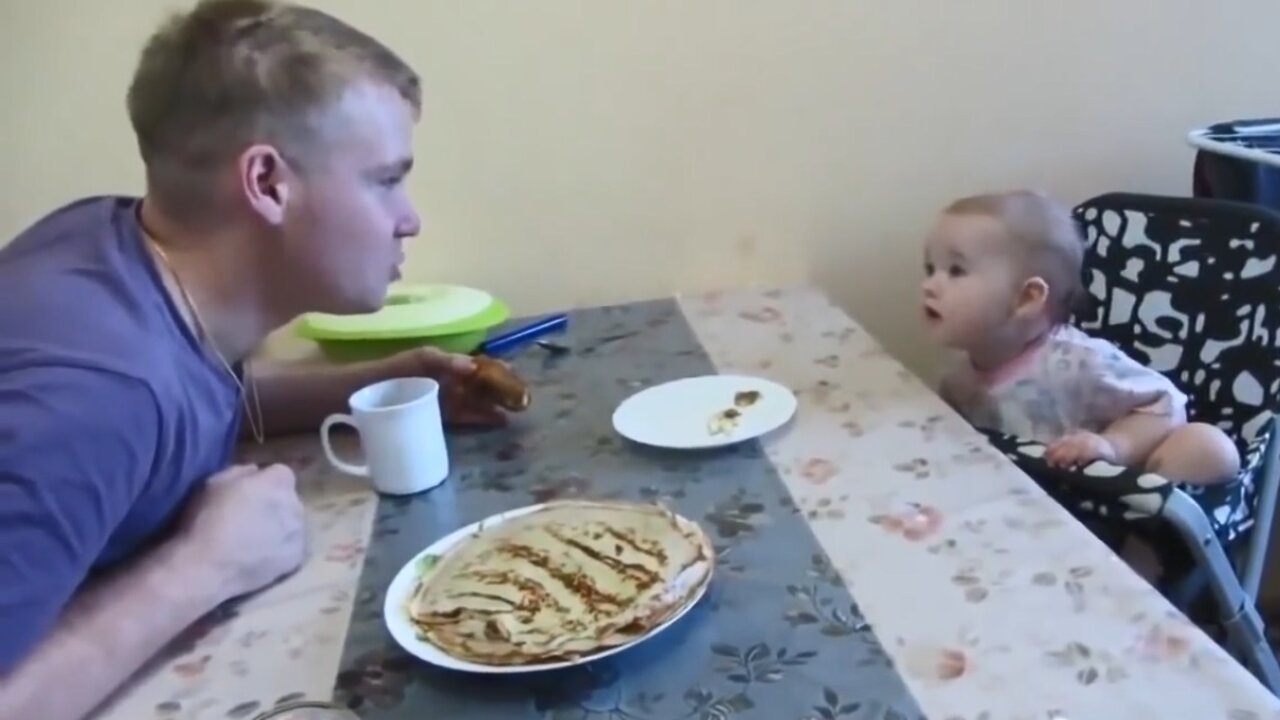 Kid Try to Argue with Parents, Very Funny and Adorable