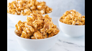 Easy Caramel Popcorn