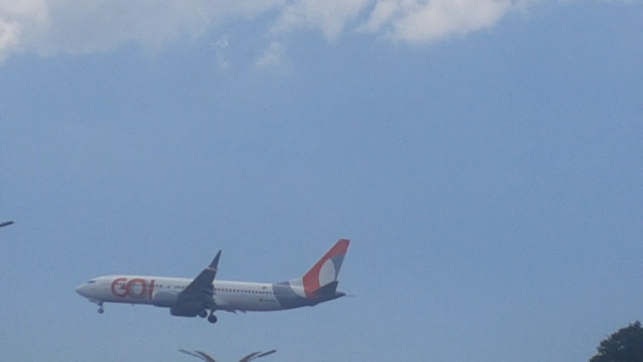 Boeing 737 MAX 8 PS-GPA vindo de Brasília para Manaus