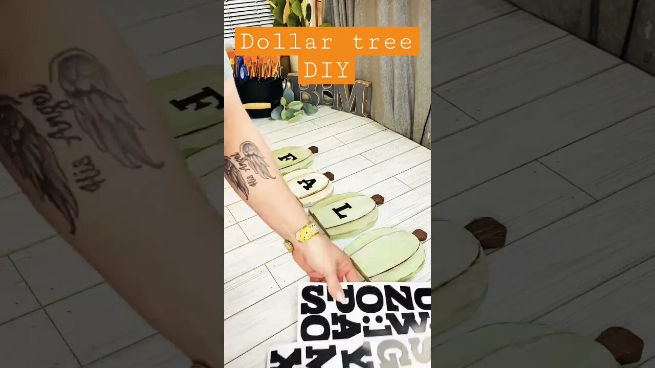 😱 Awesome Dollar Tree Fall DIY😱 #shorts