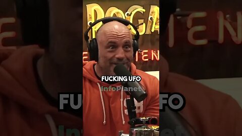 Joe Rogan Tells A True Story About UFO's #joeroganexperience #viral