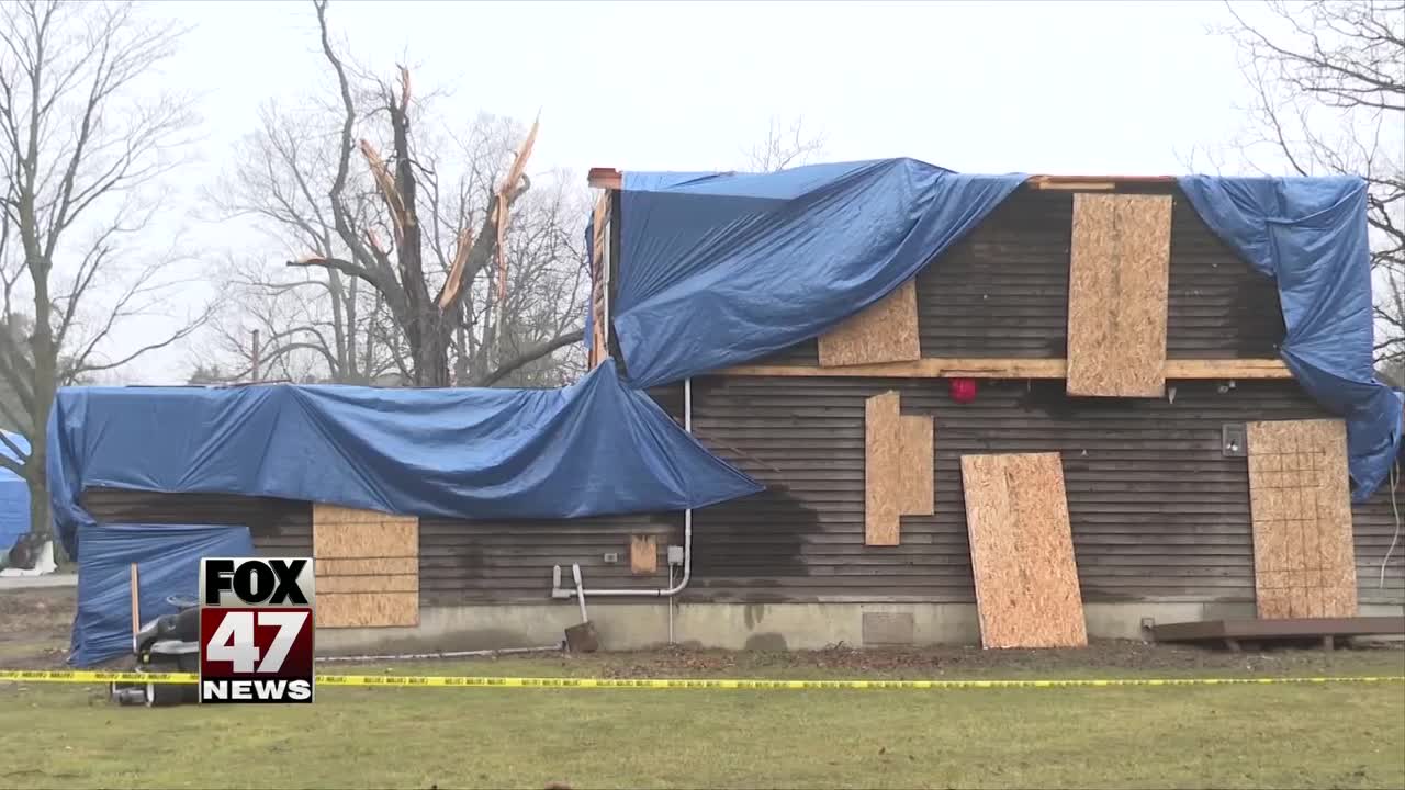 Shiawassee County tornado victims still picking up the pieces