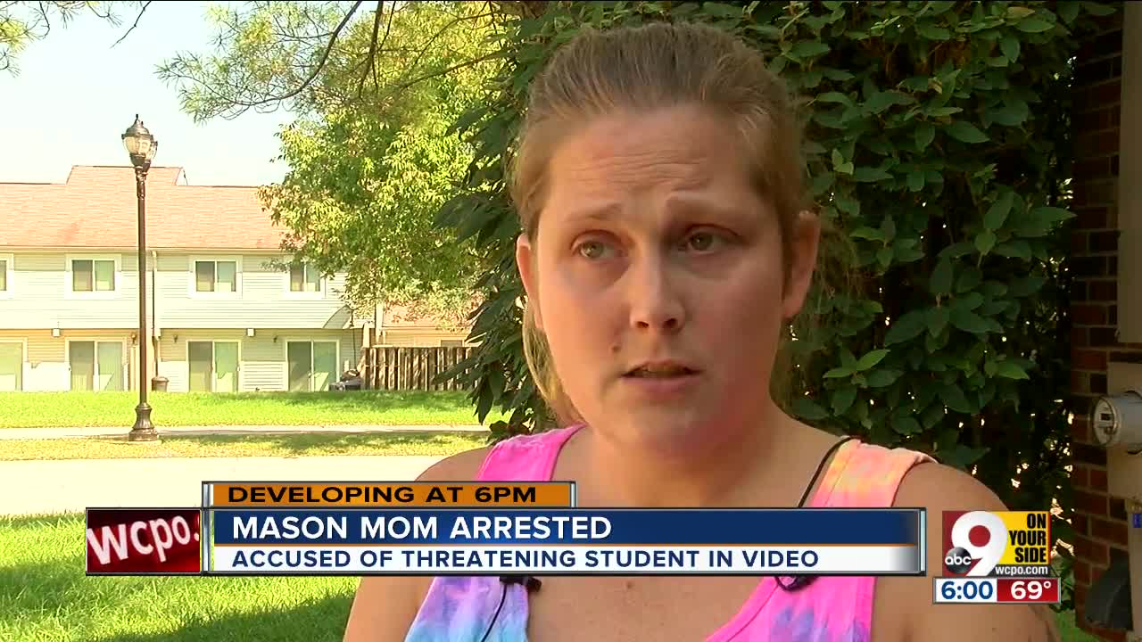 Mason mom accused of threatening student