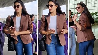 Jacqueline Fernandez Clicked at Airport Flying From Mumbai