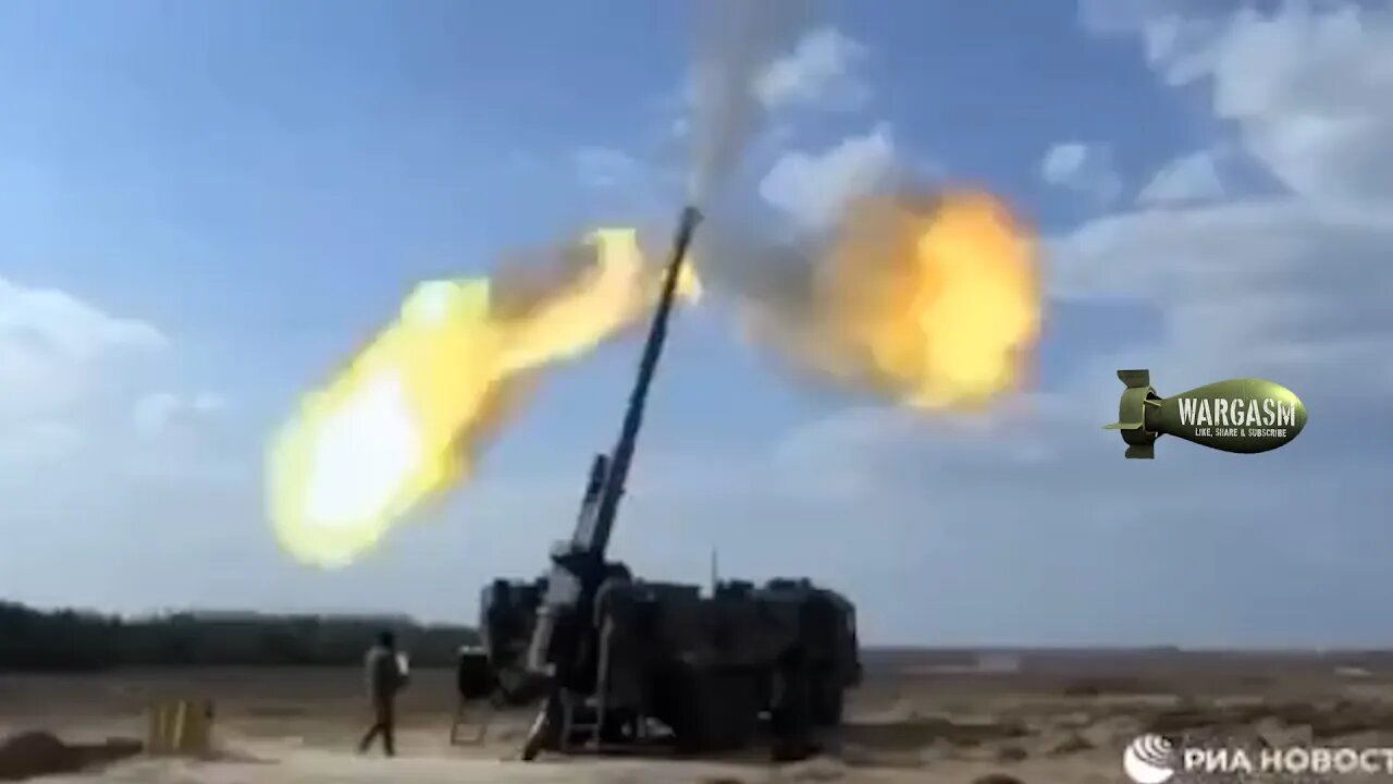New Russian 'Malva' self propelled artillery system in operation