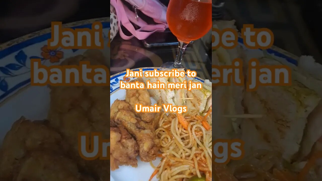 Khana gram full enjoy #karachisindh #food #karachifoods #indianfood #foodie #umairvlogs #streetfood