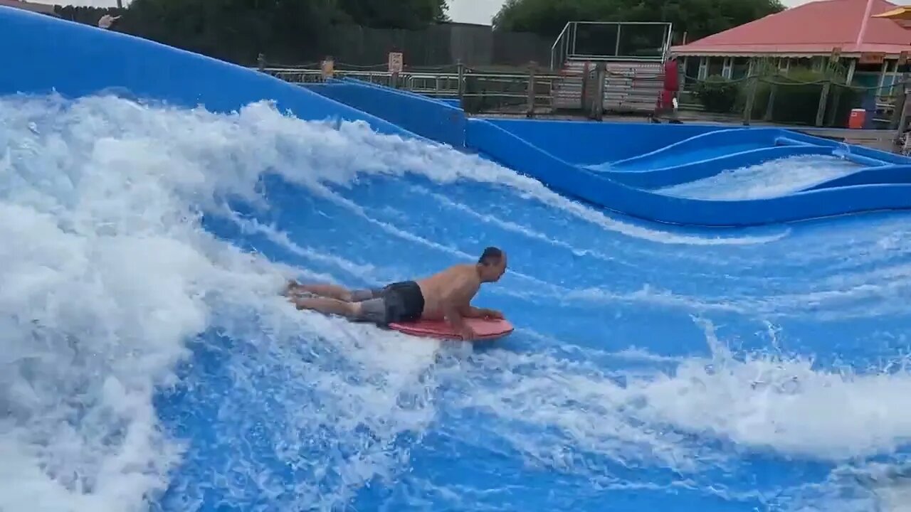 Flowrider - Danny at Soak City, Kings Island (2022)