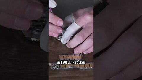 Preparing a Rolex watch for polish