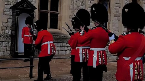 Make way dismissed #horseguardsparade