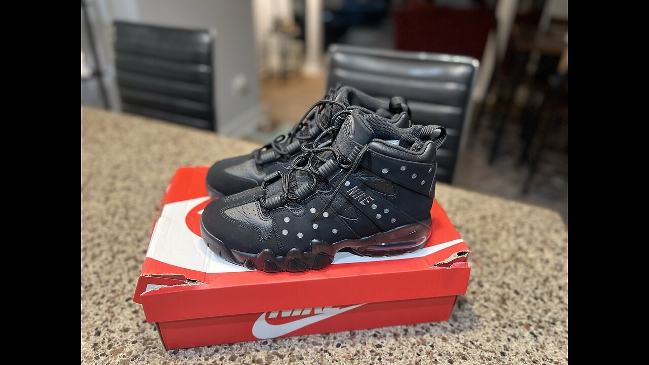 Iām a sneaker š head series. Air Max CB 94ās. Black