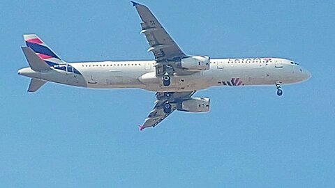 Airbus A321 PT-MXC coming from Guarulhos to Fortaleza