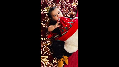 Giggles_With_Samavia