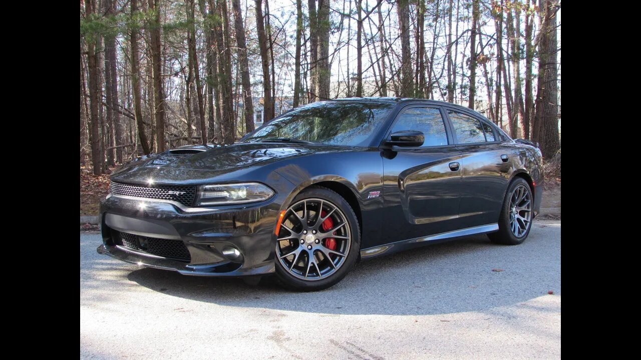 2015 Dodge Charger SRT 392 Start Up, Road Test, and In Depth Review