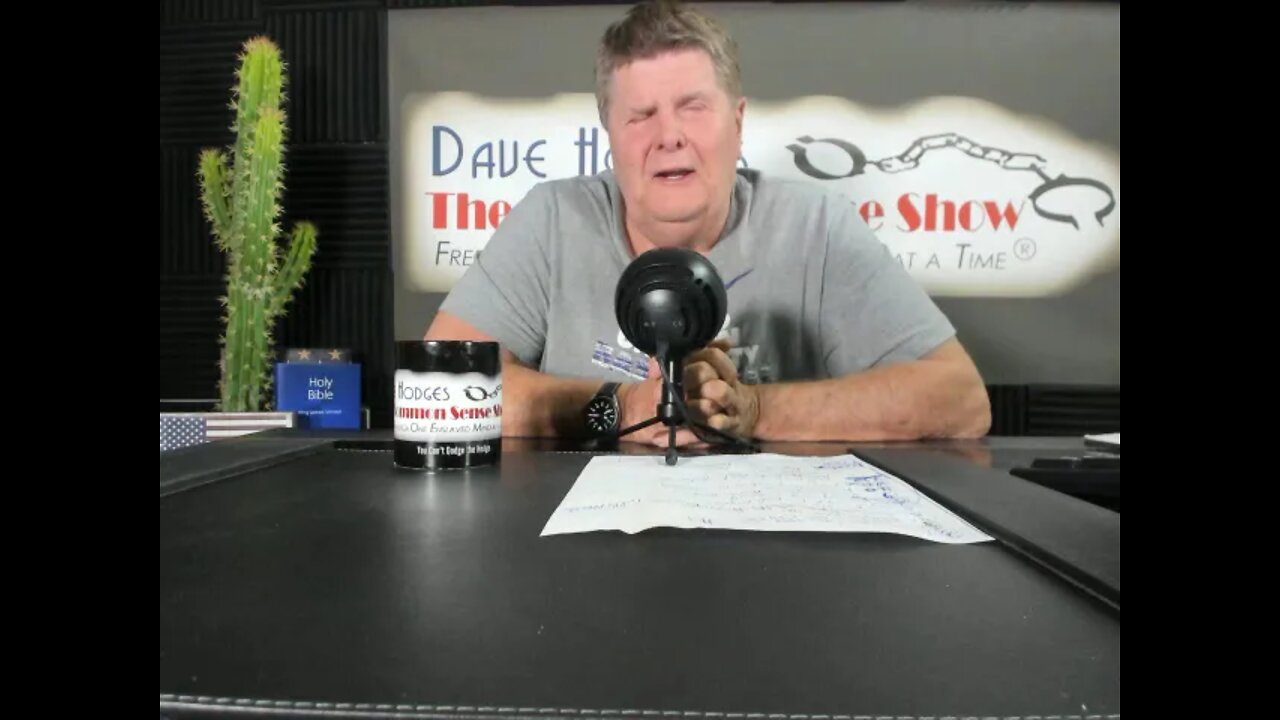 WHY WAS PELOSI DROPPING MYSTERIOUS ----SIGNS OVER BIDEN'S PITS COMMENT