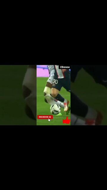 COMO O MESSI CONSEGUIU FAZER ISSO