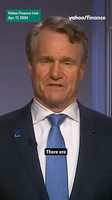🇺🇸 Bank of America CEO Brian Moynihan says the US' $34.5 trillion national debt is 🤦🤦