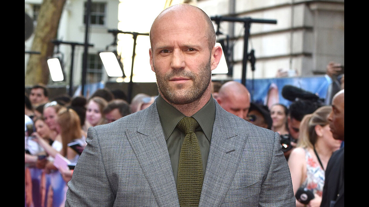 Jason Statham praises Guy Ritchie