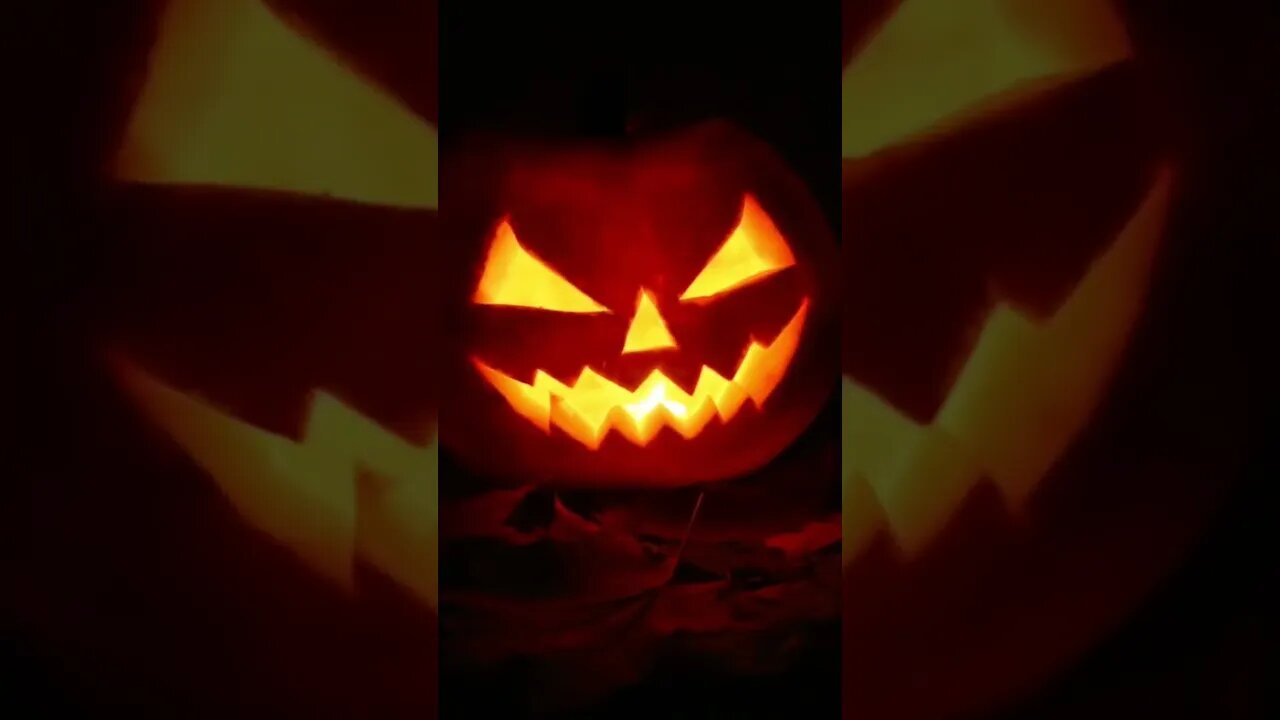 Spooky Glowing Halloween Pumpkin