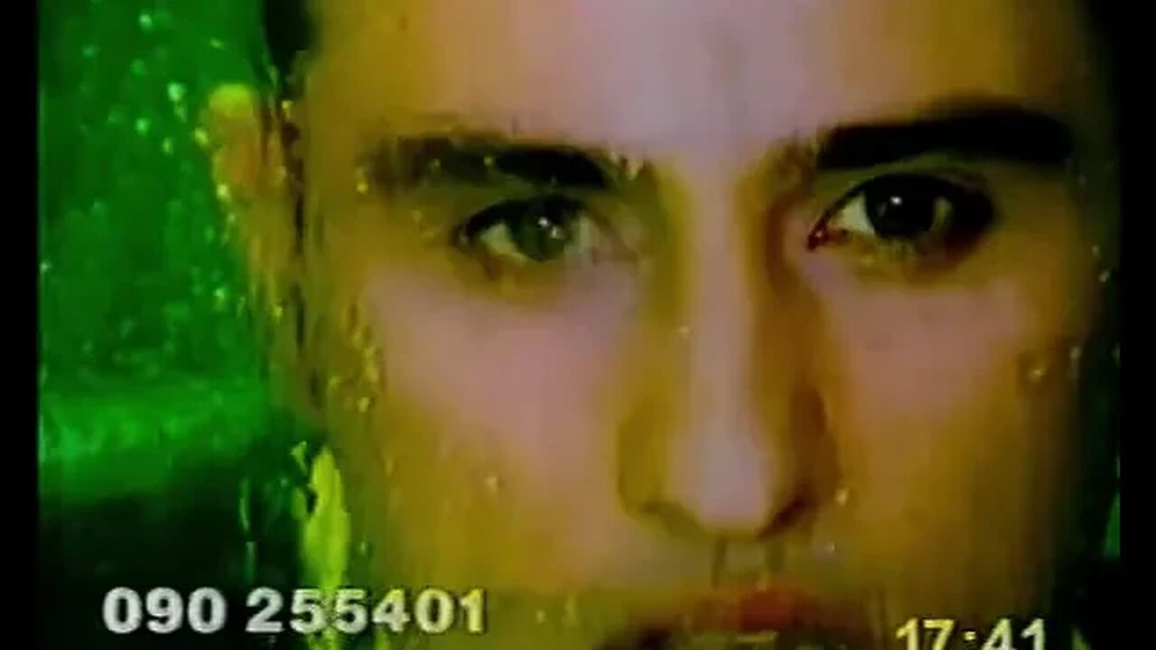 Άγγελος Βούλγαρης - Μια ματιά σου (1998) - Official Music Video