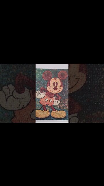 Mickey Mouse tiny piece puzzle! #puzzle #shorts #mickeymouse #jigsawpuzzles