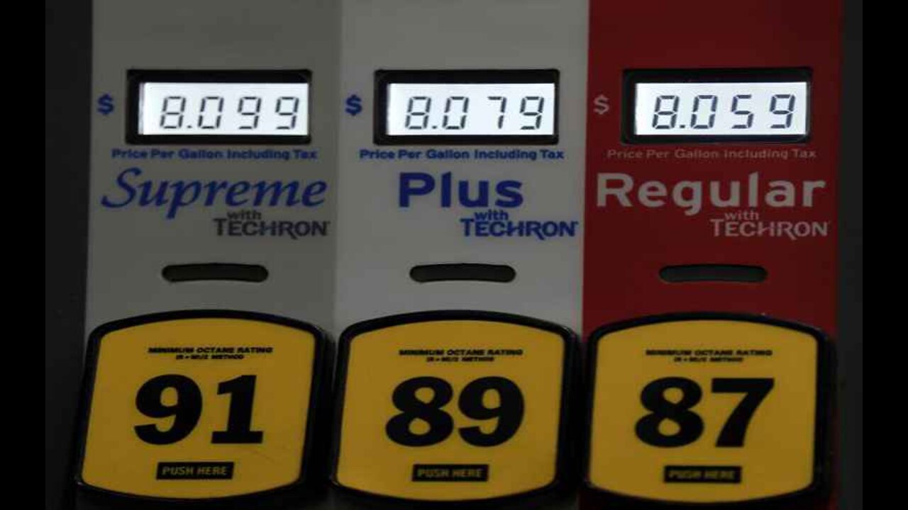 US Gas Prices Hit Record High for Memorial Day