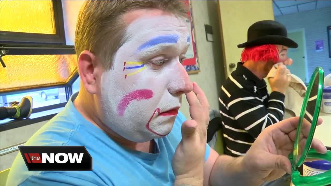 They take clowning seriously at Niagara Clown Alley's clown school