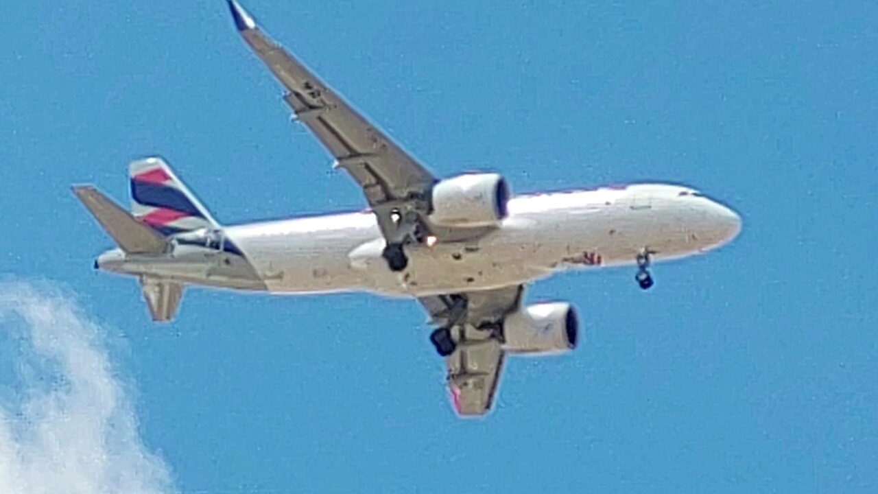 Airbus A320NEO PR-XBI coming from São Paulo to Fortaleza