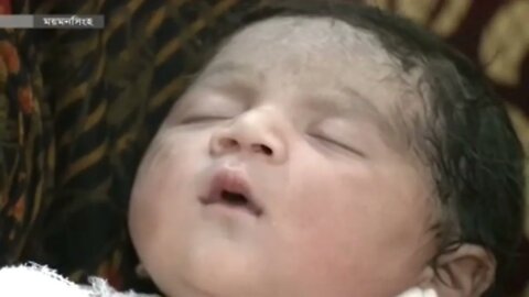 অন্তঃসত্ত্বা নারী ট্রাকের চাপে সন্তান জন্ম