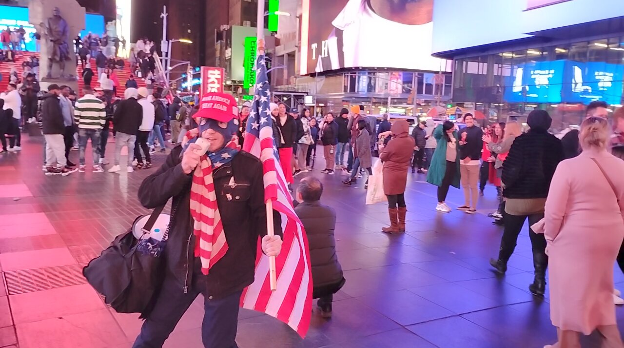 LEGENDARY TIMES SQUARE NY People's Rally to SAVE AMERICA! (Speech by DJ Luca Knight)