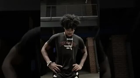 This is your sign to keep going 🖤