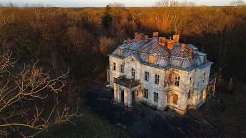 Abandoned Willa in Poland | Dji crash