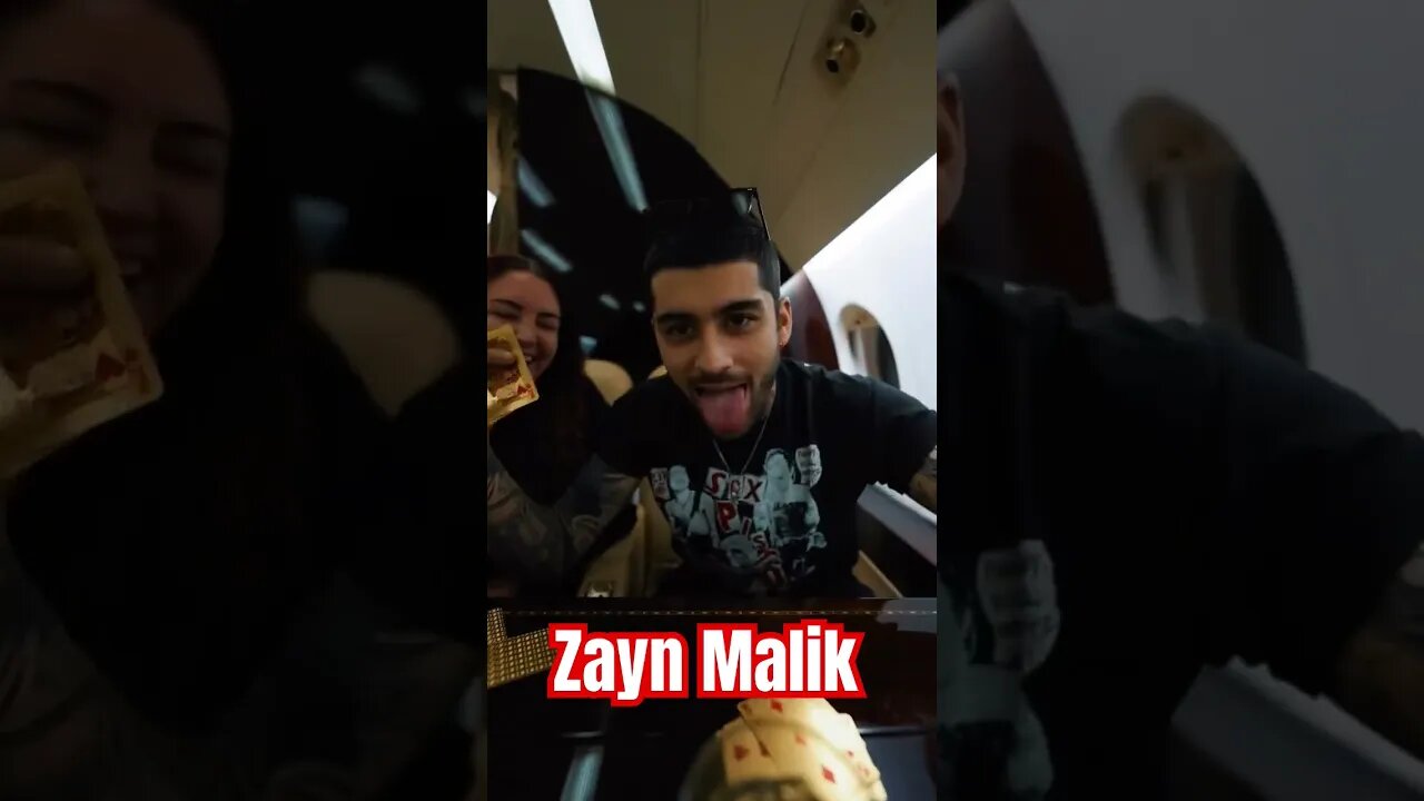 wow!👌👌 Zayn Malik is travelling to home #singer #zaynmalik