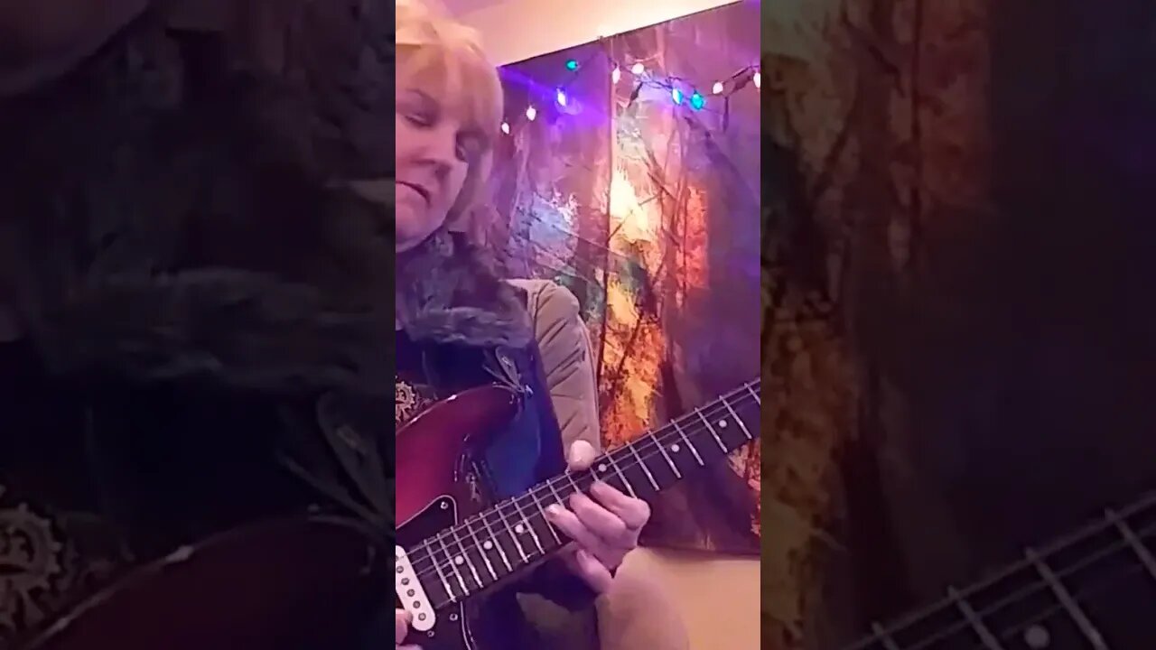 Sweet Child O' Mine- Guns N Roses live guitar solo by Cari Dell (longer version)