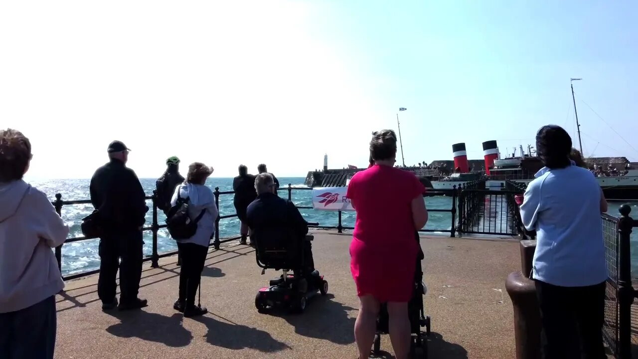 The Waverley: Porthcawl to Ilfracombe (the last paddle steamer in the world)