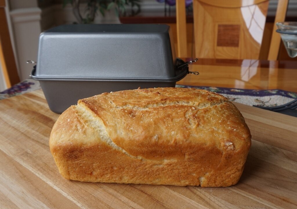 How to Bake No-Knead Bread in a Poor Man’s Dutch Oven (no mixer… no bread machine…)