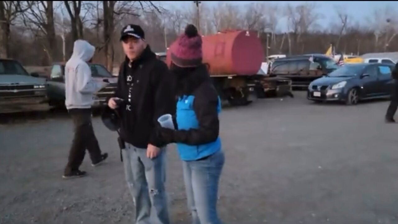 Trying to return Hunters laptop #UCNYNEWS