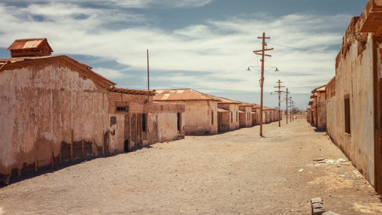 UN SITIO ABANDONADO - SALITRE