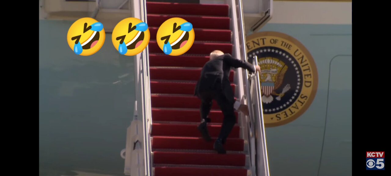 Biden Falls on Stairs!