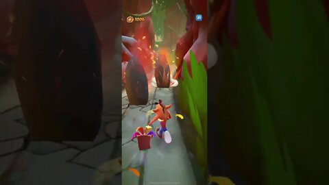 Rok-Ko Battle Run Gameplay On Dino Might - Crash Bandicoot: On The Run!