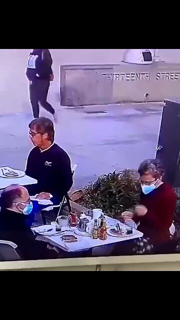 How Brainwash people eat with the New BS Virus