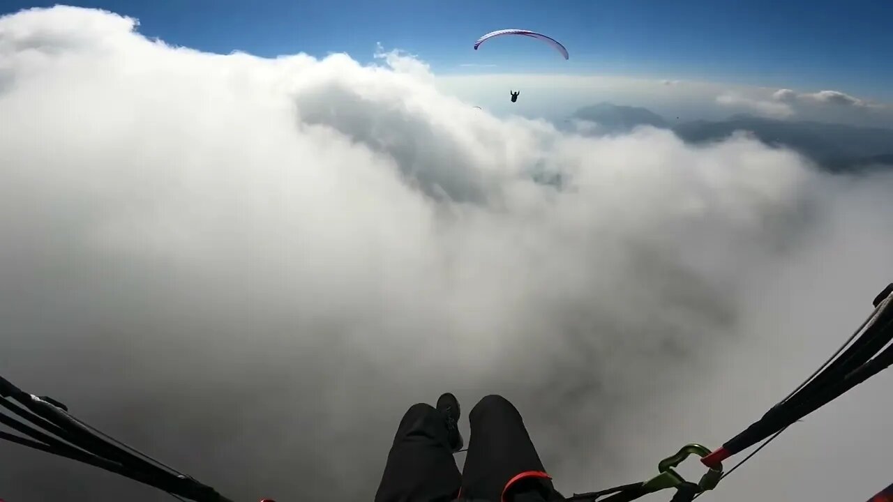 Experience the Thrill of Paragliding in Ölüdeniz in Just One Minute