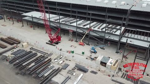 Metropolitan erecting Amazon Markham