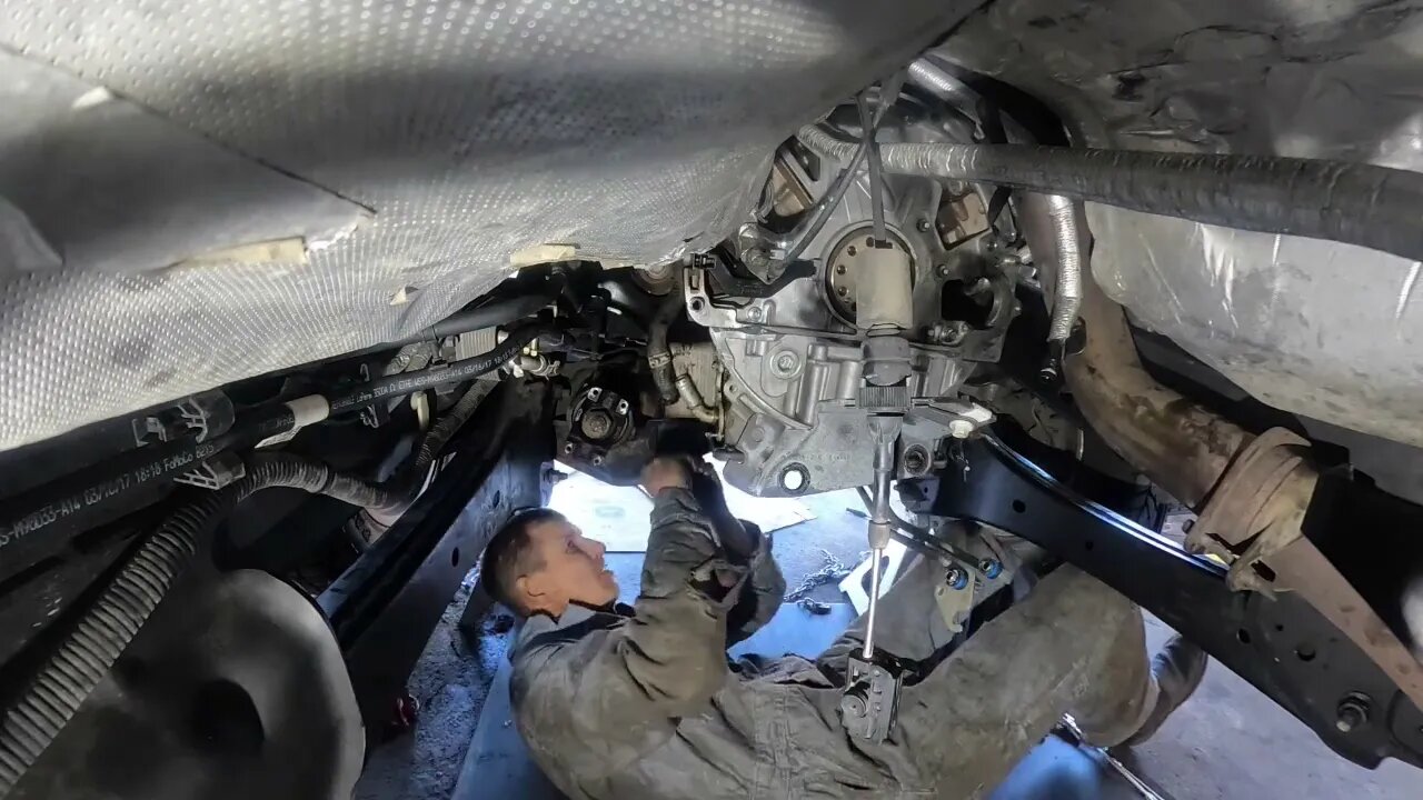 2017 6.7 powerstroke upper oil pan leak repair.